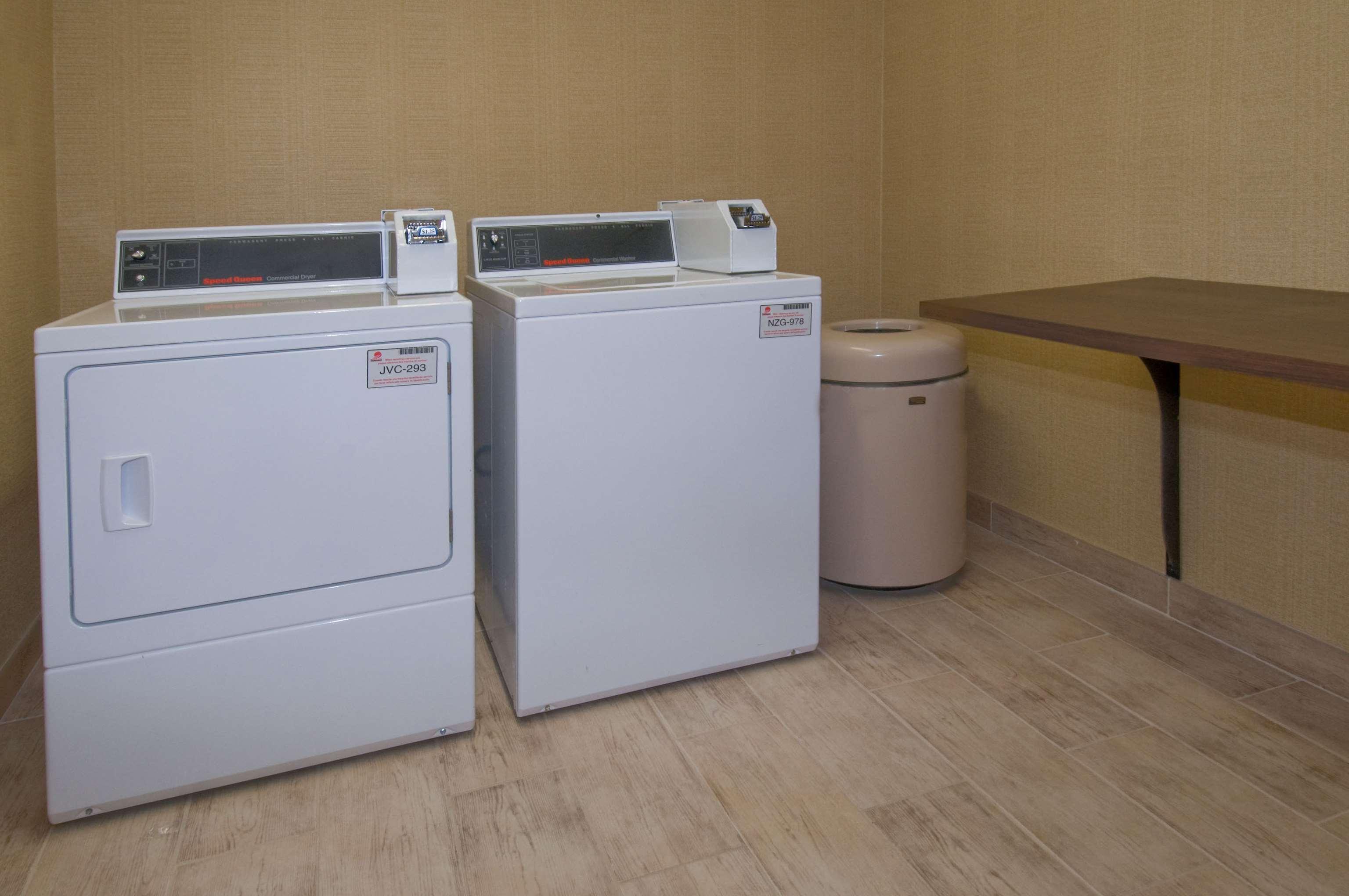 Hampton Inn Pampa Facilities photo